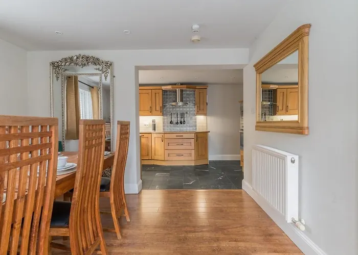 Casa de Férias Riverside 6 Guests 4 Adults Max Hot Tub Backbarrow