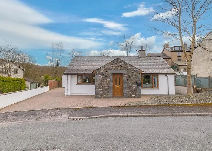 Riverside 6 Guests 4 Adults Max Hot Tub Casa de Férias Backbarrow