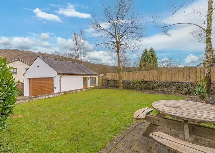 Riverside 6 Guests 4 Adults Max Hot Tub Casa de Férias