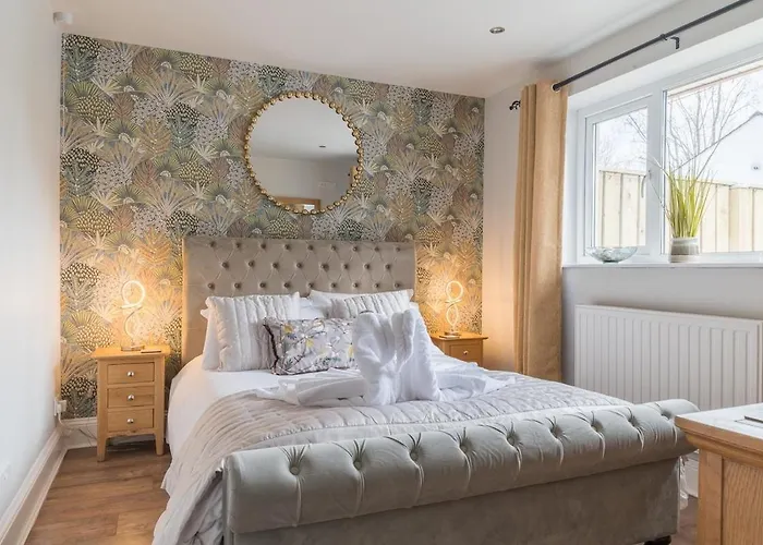 Riverside 6 Guests 4 Adults Max Hot Tub Backbarrow